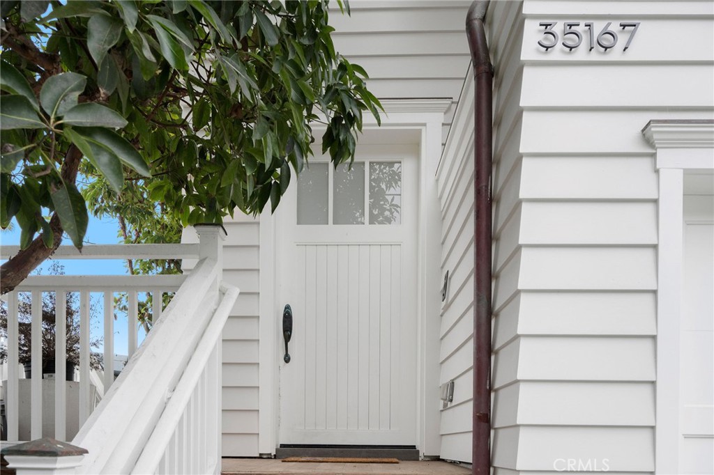 Beach Road Custom (BR) - Residential