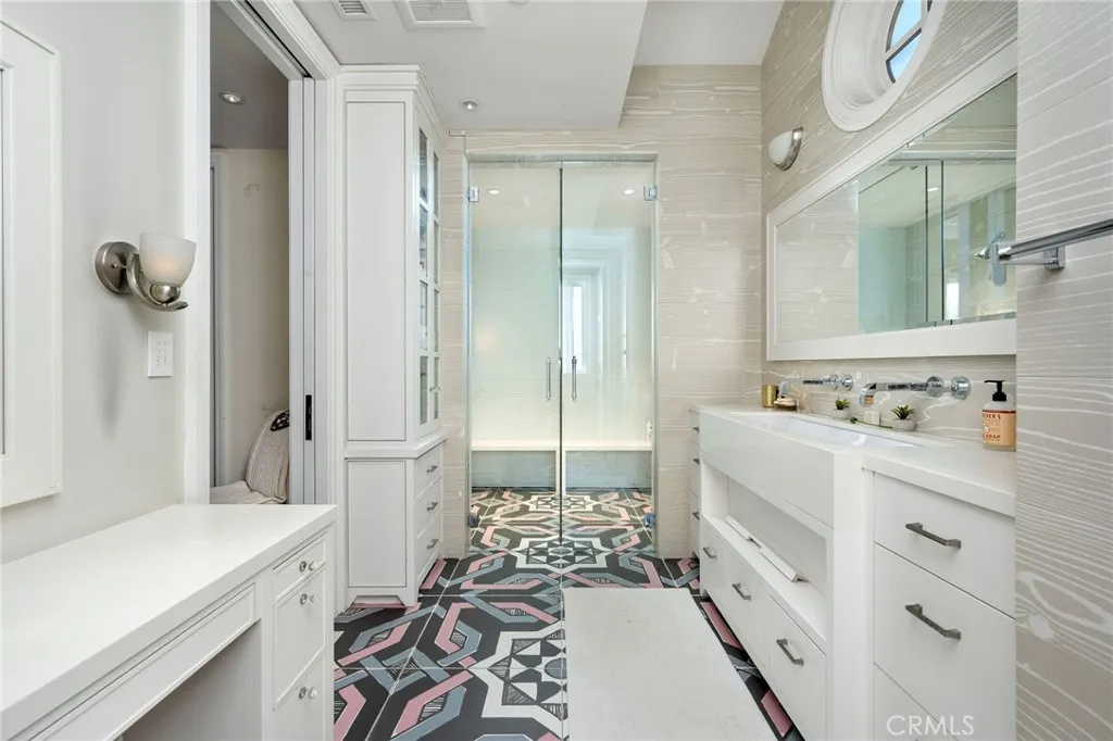 Dana Point, California 92624, United States, 4 Bedrooms Bedrooms, ,5 BathroomsBathrooms,Residential,Active,175447