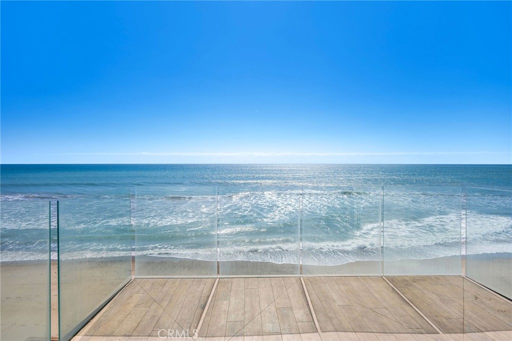 Beach Road Custom (BR) - Residential