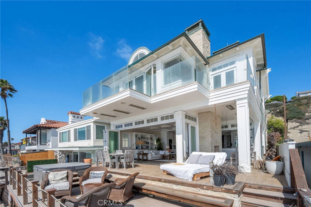 Beach Road Custom (BR) - Residential