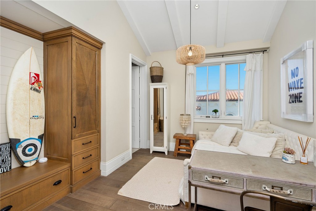 Beach Road Custom (BR) - Residential