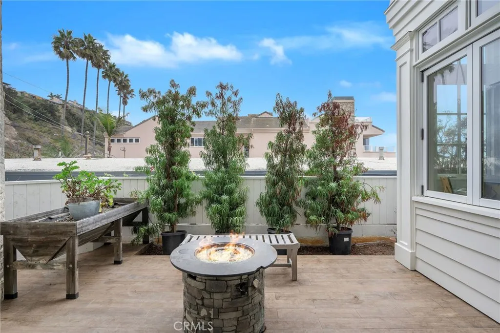 Dana Point, California 92624, United States, 4 Bedrooms Bedrooms, ,5 BathroomsBathrooms,Residential,Active,175447