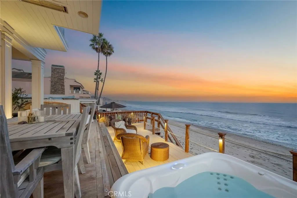 Dana Point, California 92624, United States, 4 Bedrooms Bedrooms, ,5 BathroomsBathrooms,Residential,Active,175447