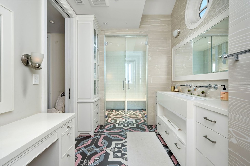Beach Road Custom (BR) - Residential