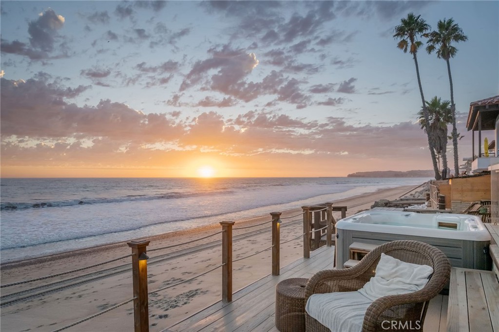 Beach Road Custom (BR) - Residential