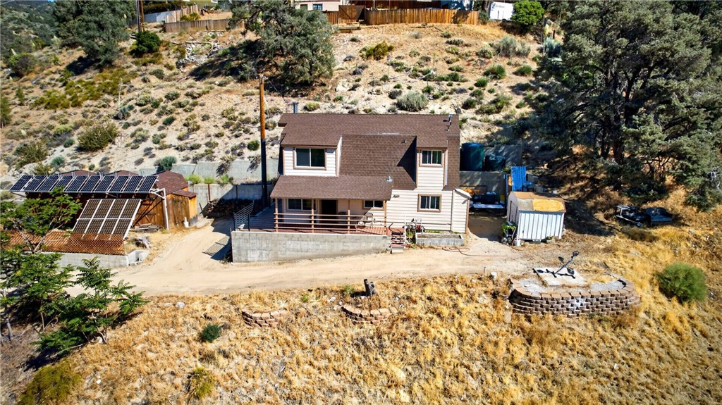 4001 Los Padres