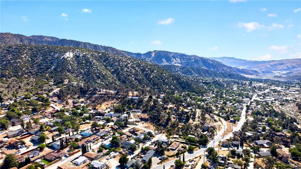 4001 Los Padres