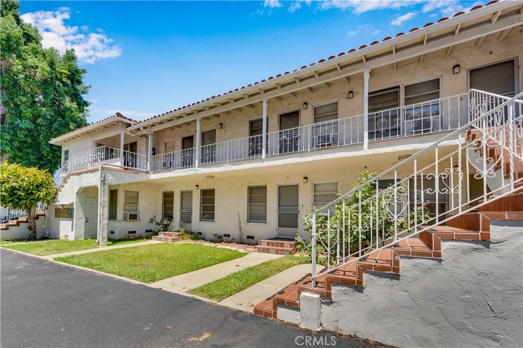 30 N FIRST STREET
