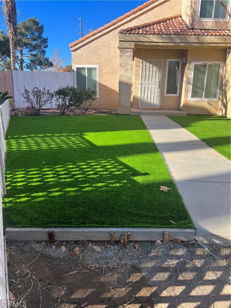 Great opportunity in Palmdale, California! This home features 4 bedrooms, 3 bathrooms, with 1 bedroom being down along with a full bathroom. 3 car garage, pool, new laminate and new artificial grass all situated at the end of a cul-de-sac. No HOA or Melloroos! Hurry this opportunity won't last. Schedule a private showing today!