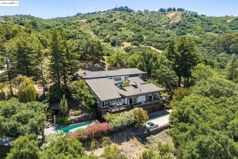 271 Monte Vista Ridge Rd Orinda CA 94563
