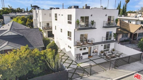 Photo of 5436 Romaine Street, Los Angeles, CA 90038 (MLS # 26854547)