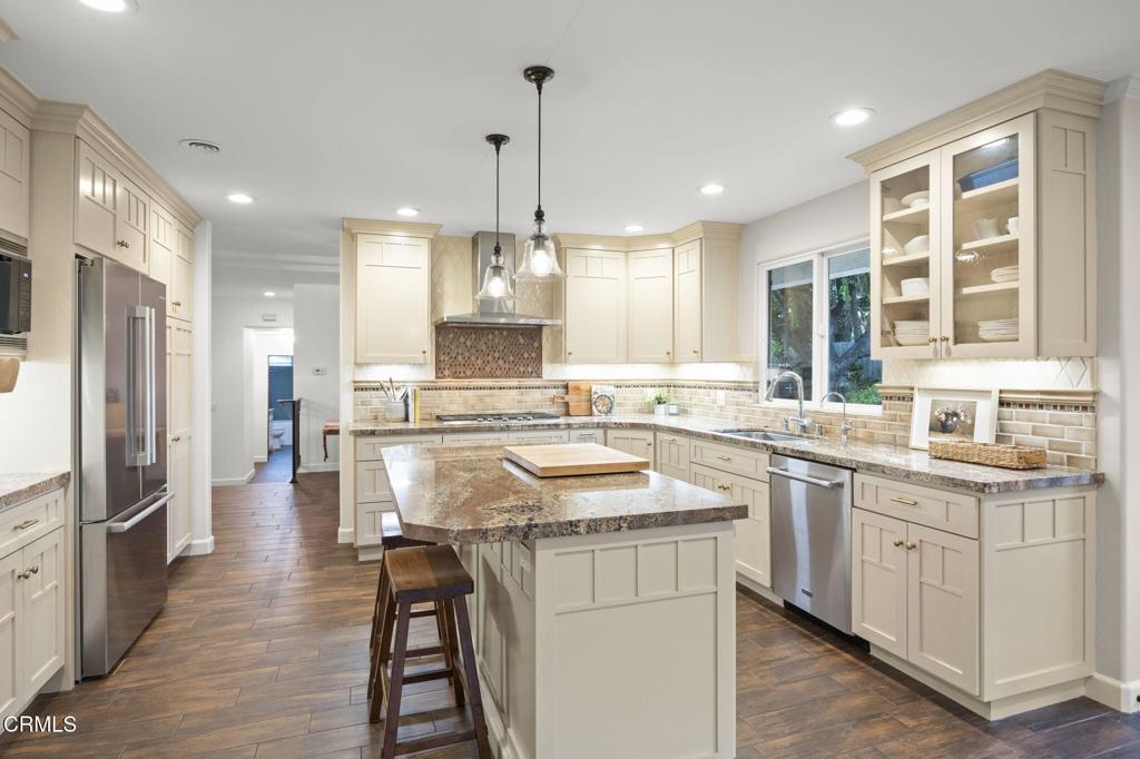 1109 Daly Road