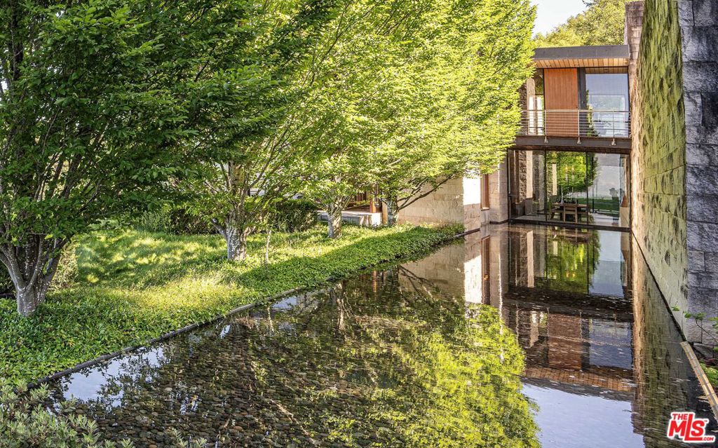 Properties 3 7596 Sonoma Mountain Road