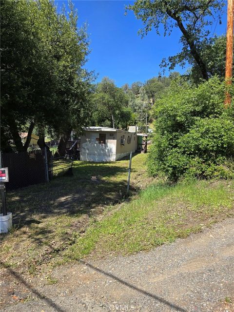 Photo of 4680 Foothill Dr, Lucerne, CA 95458 (MLS # LC26092197)