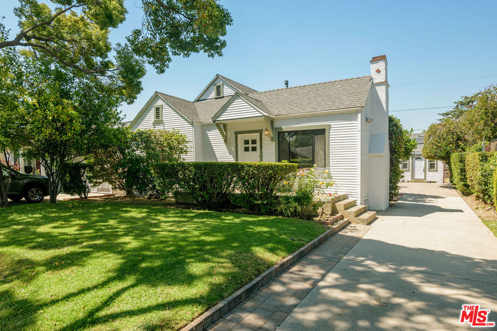 3958 Brunswick Avenue