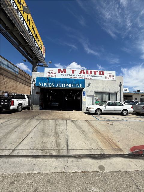 Photo of Gardena, CA 90247 (MLS # PW26087476)