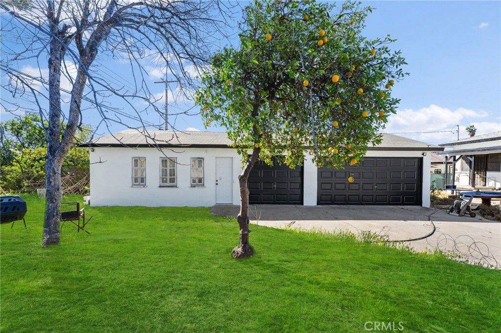 Photo of 1325 Cedar St, San Bernardino, CA 92404 (MLS # CV26082977)