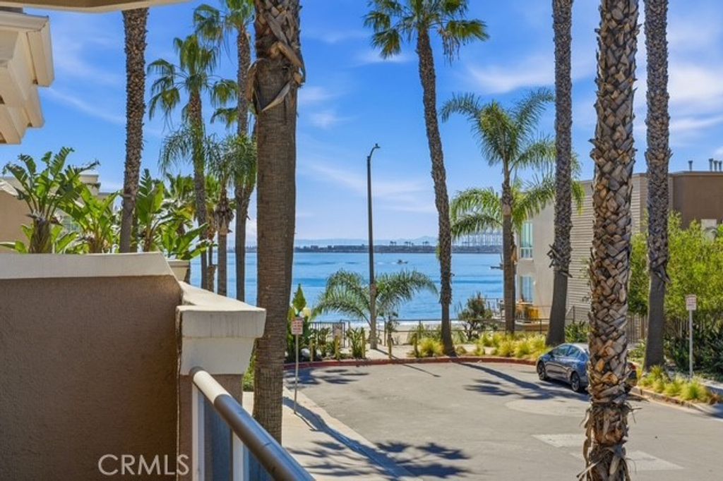 Photo of 1500 E Ocean Boulevard #416, Long Beach, CA 90802 (MLS # DW26056031)