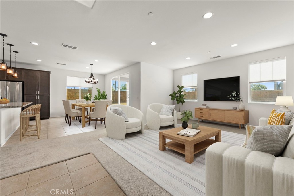 636 S Lakeshore Drive