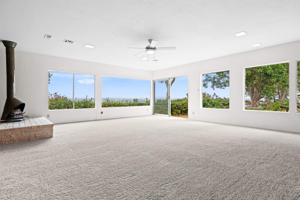 5877 Soledad Mountain Road