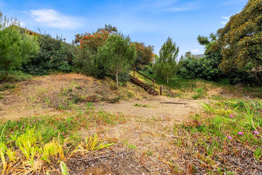 5877 Soledad Mountain Road