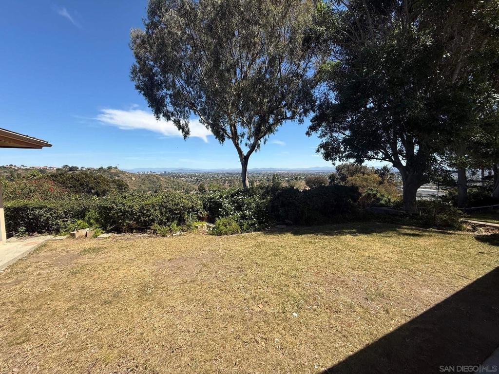 5877 Soledad Mountain Road