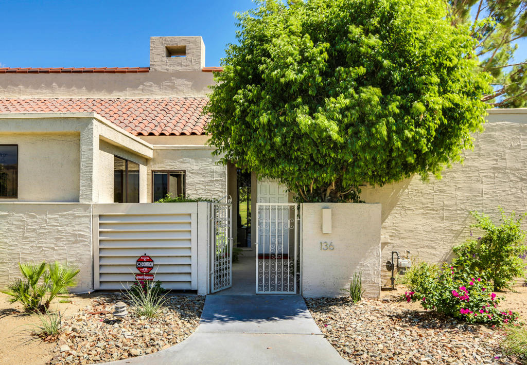 136 Desert West Drive
