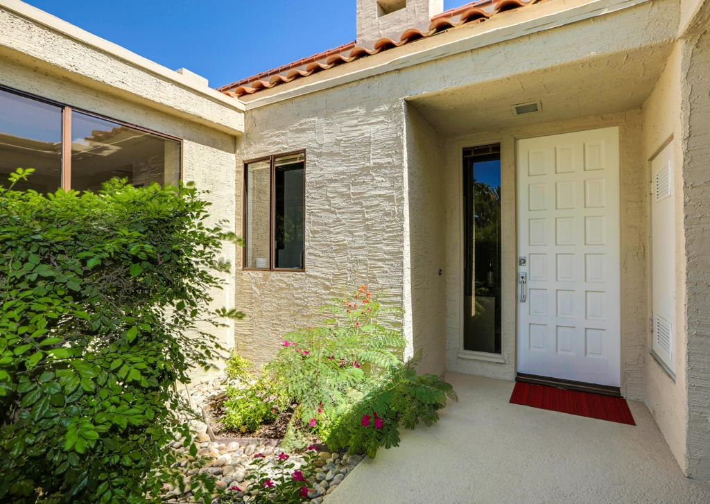 136 Desert West Drive