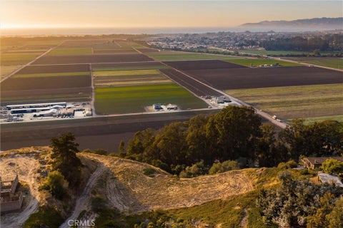 Photo of 4 Castle Bluff Road, Arroyo Grande, CA 93420 (MLS # NS26196409)