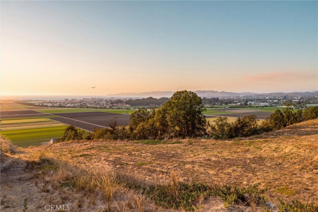 4 Castle Bluff Road