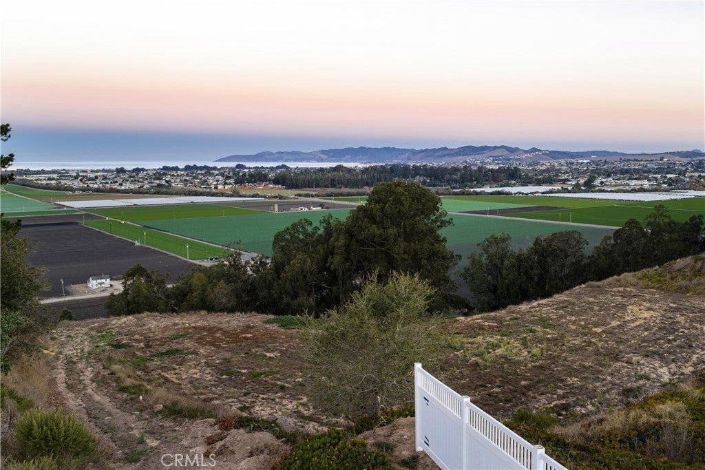 4 Castle Bluff Road