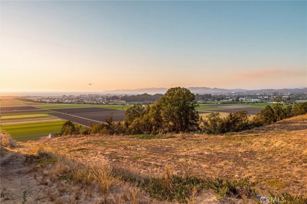4 Castle Bluff Road