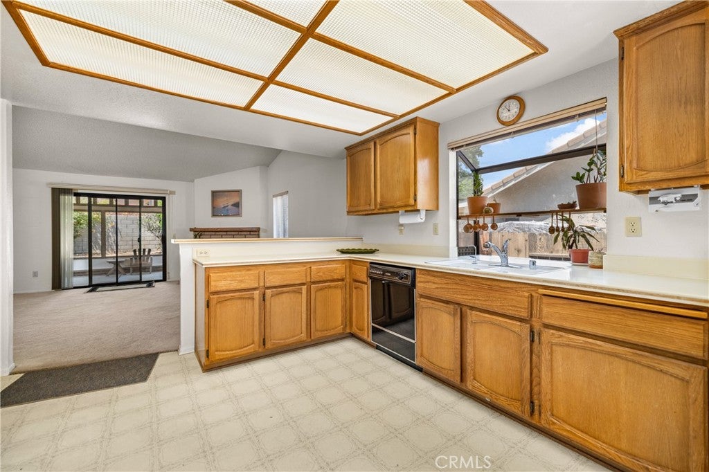 8526 Valley View Drive