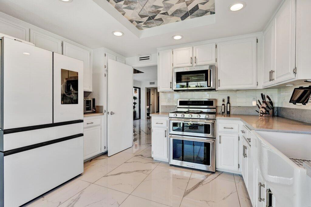 Monterey Sands - Residential Lease