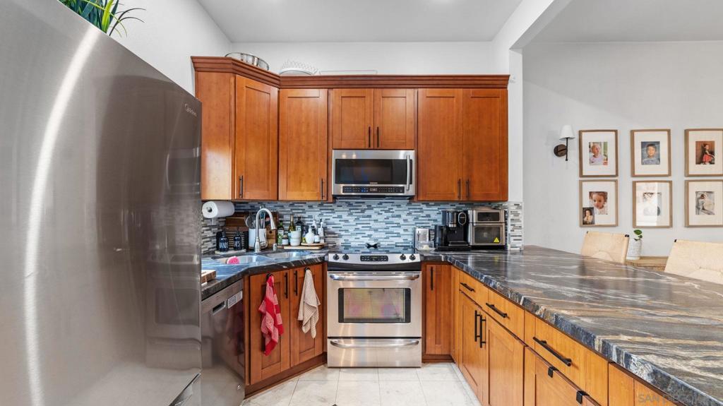 3533 Cedarbridge Way Way, Carlsbad CA 92010