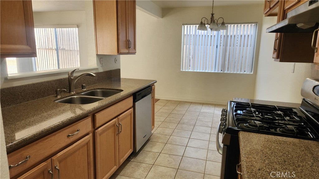 1201 Buena Vista Unit A