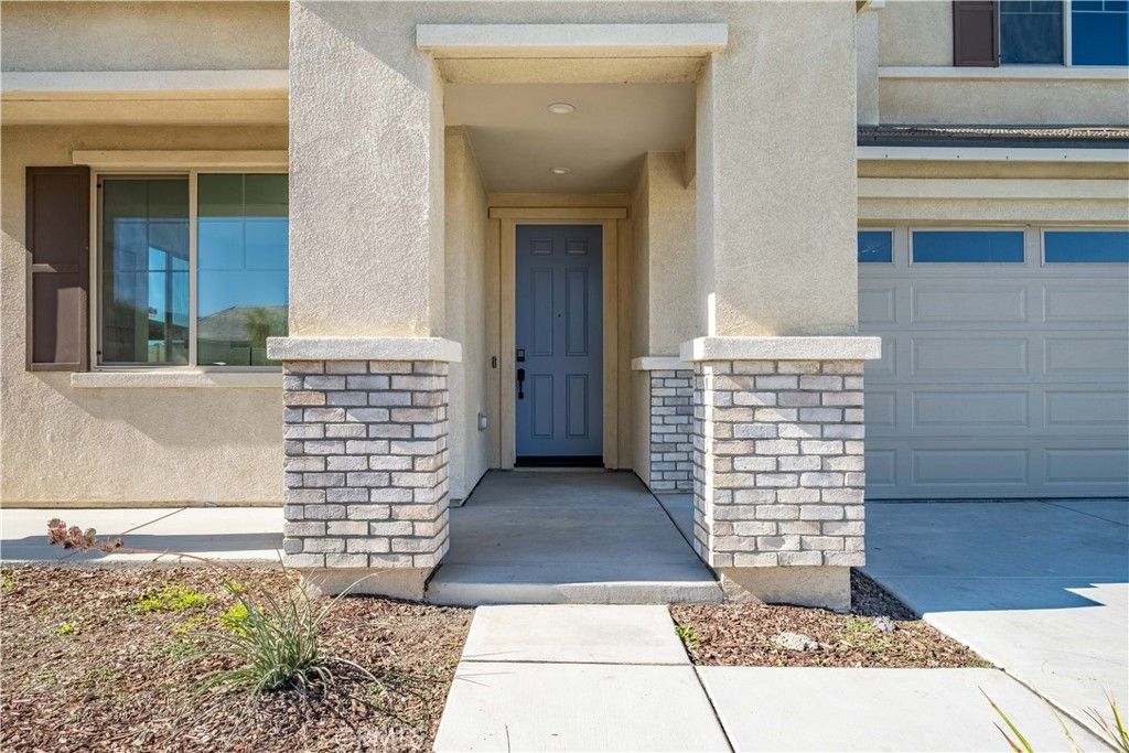 Photo of 4796 Albatross Ave Ave, Perris, CA 92571 (MLS # TR25266990)