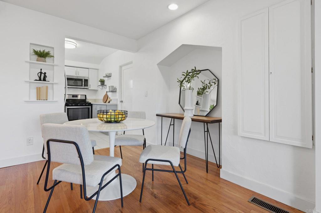 4537 45th Street