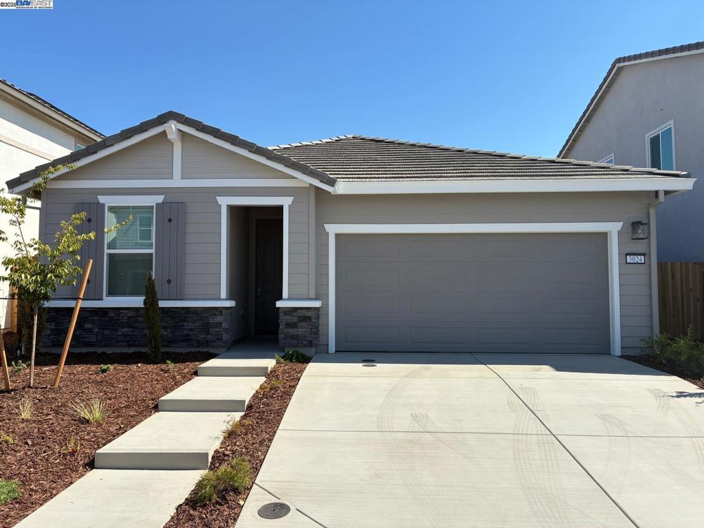 Property Overview Ranch style, single story new construction in the "Seasons Collection" by Richmond American Homes with gated community. Layout & Living Spaces: Great Room & Dining Combo: Spacious open-concept living area ideal for entertaining, featuring center-meet patio doors and a covered back patio. Kitchen Highlights: Central island, walk-in pantry, quartz countertops, plus stainless steel appliances. Primary Suite: Generous bedroom with a large walk-in closet, en-suite bathroom with marble finishes, dual sinks, and low-flow fixtures. Additional Rooms: Three extra bedrooms sharing a full bathroom; conveniently located laundry room. Practical Features Garage & Utilities: Two car attached garage with storage space; central heating, air conditioning, and a tankless water heater. Solar Ready home that will save up to $200 in electric bill. (Solar premium to be paid by tenant). Flooring & Finishes: Durable vinyl and plush carpet flooring; energy-efficient appliances; safety features include smoke, carbon-monoxide detectors, and fire suppression. Community & Schools Location: Situated in the Seasons at Sierra Vista. HOA included in rent.