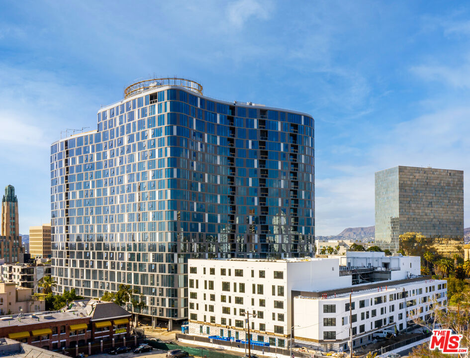 This BRAND NEW studio apartment home is available 8.29.25 but may be pre-leased immediately! Kurve on Wilshire is an iconic new address that is rethinking high-rise living by bringing together designer apartment residences with an acre of elevated rooftop amenities and outdoor spaces. It's the perfect mix of energetic city living balanced by access to the outdoors, an abundance of airy, organic retreats, and a focus on wellness. Photos may consist of similar model units and virtually staged renderings.