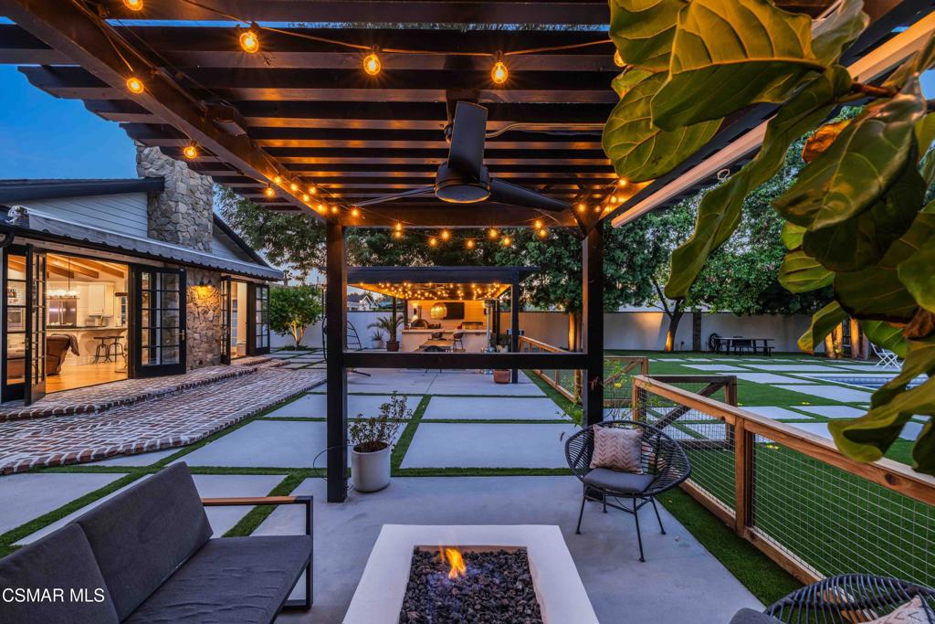 22661 Calvert Street