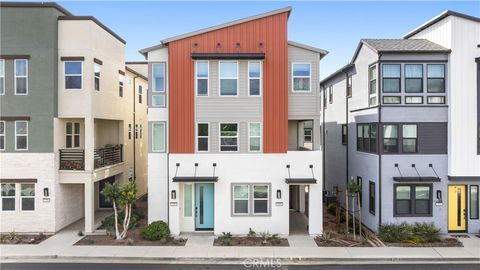 116 Tenor Irvine CA 92618