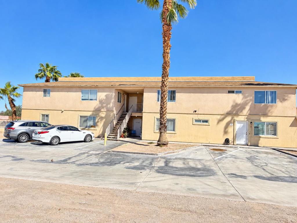 684 N 6th Street
