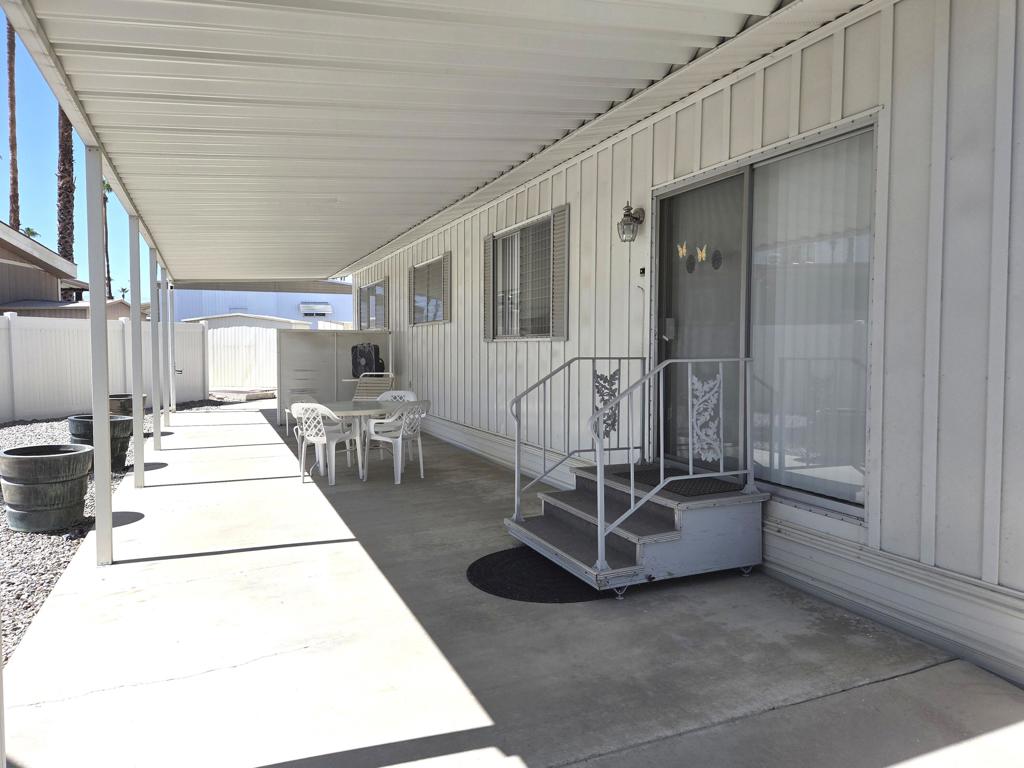 Royal Palms - Manufactured In Park