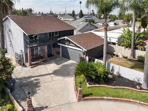 2102 Tern Bay Lane Lakewood CA 90712