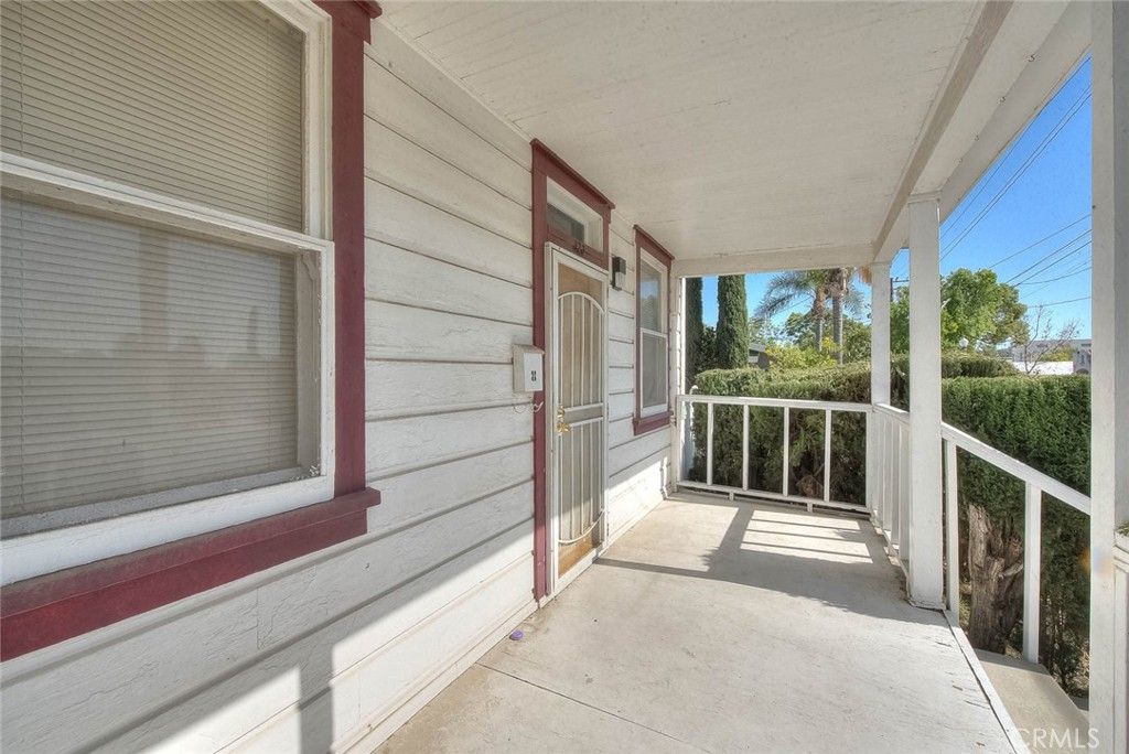 Photo of 469 N Cypress St, Orange, CA 92866 (MLS # CV26083814)