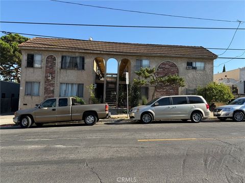 Photo of 4150 Prospect Avenue #3, Los Angeles, CA 90027 (MLS # WS25175626)