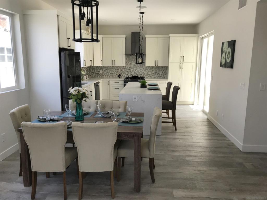 271 Evergreen Avenue