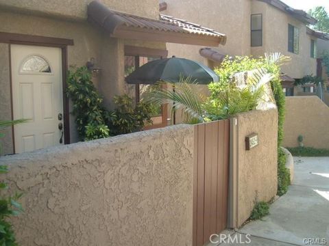 2452 Chandler Ave. 1 Simi Valley CA 93065