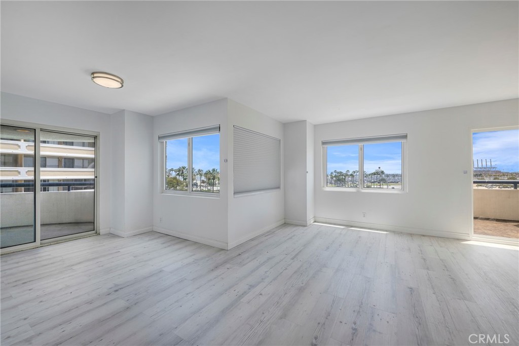 525 E Seaside Way E 309